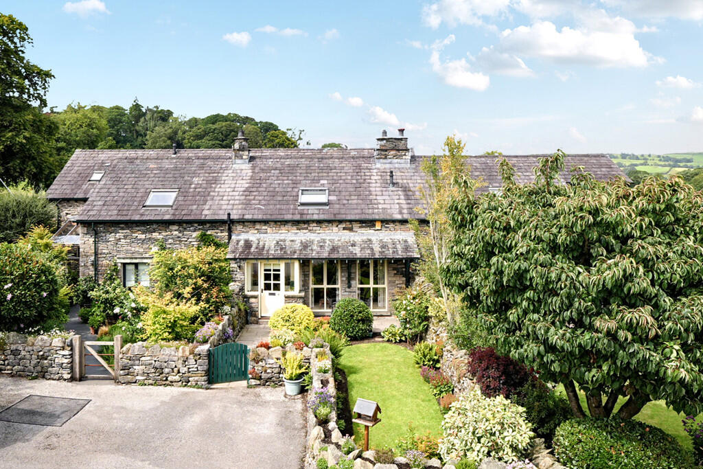 4 The Hollins, Burneside, Kendal, Cumbria, LA9 5SG