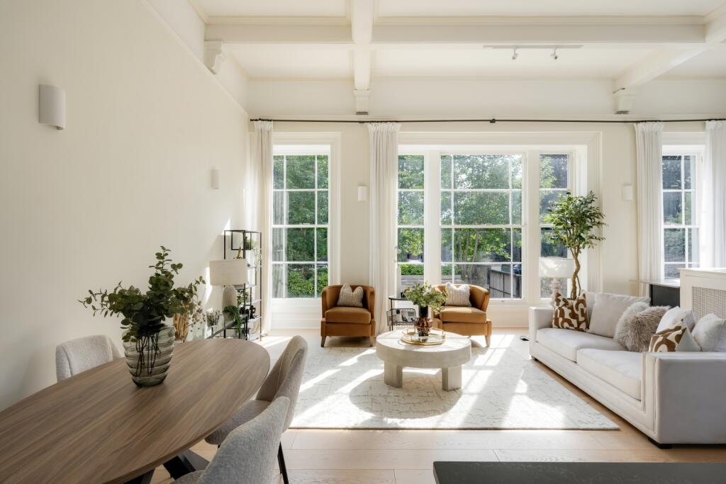 Open Plan Kitchen Dining and Sitting