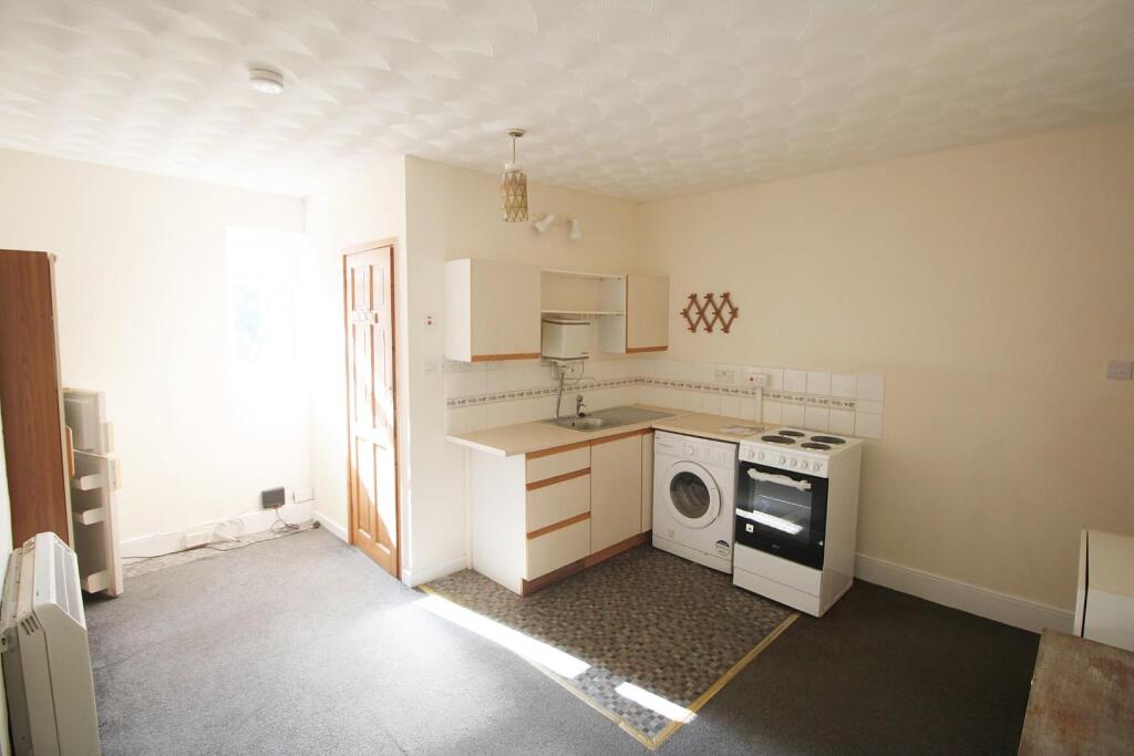 Kitchen.JPG