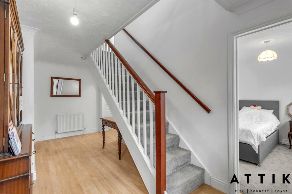 Lenten House (14).jpg