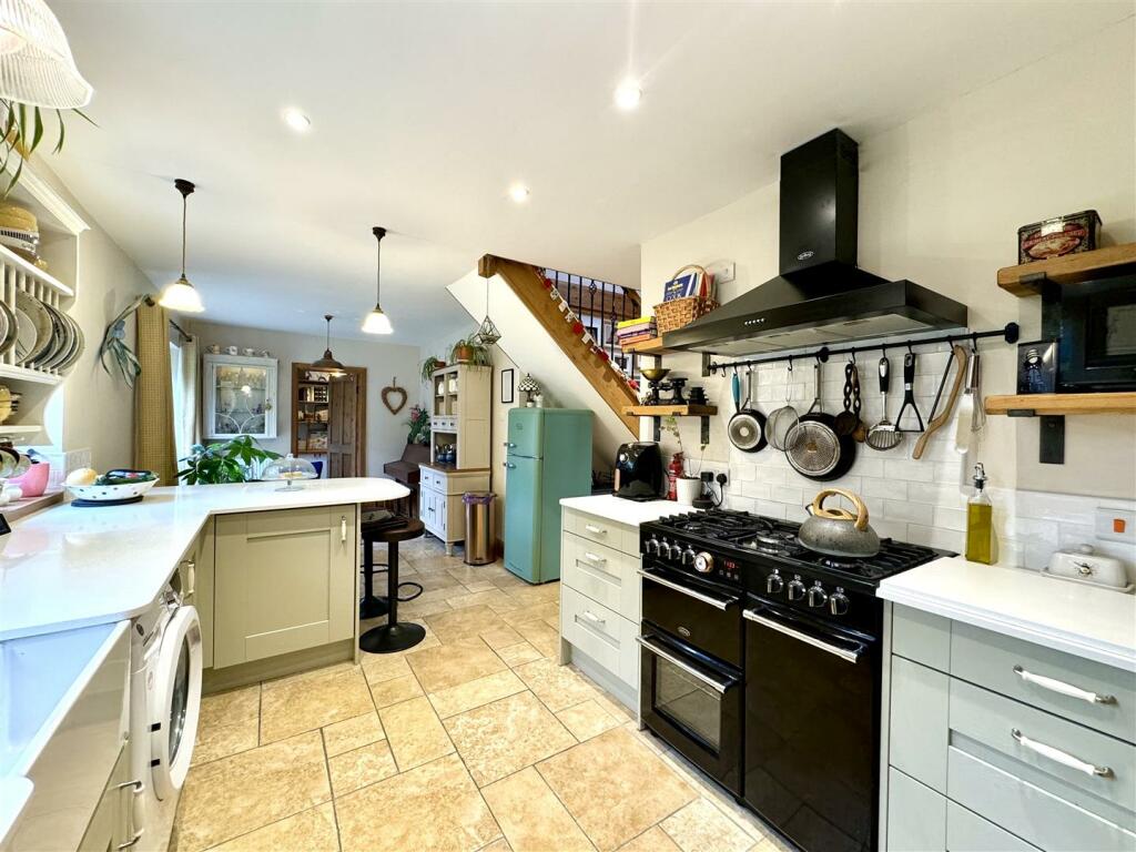 KITCHEN/BREAKFAST/FAMILY ROOM