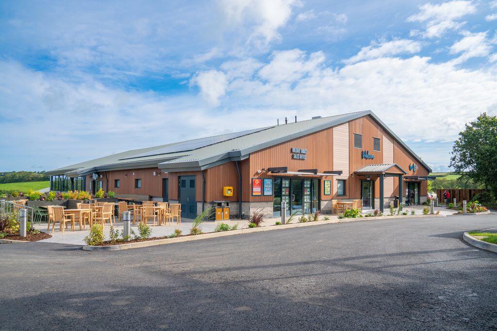 2023 Devon Hedley Wood External Exterior Building 