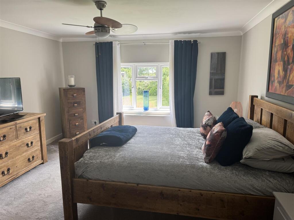 MAIN ROOM SIDE NEW.jpg