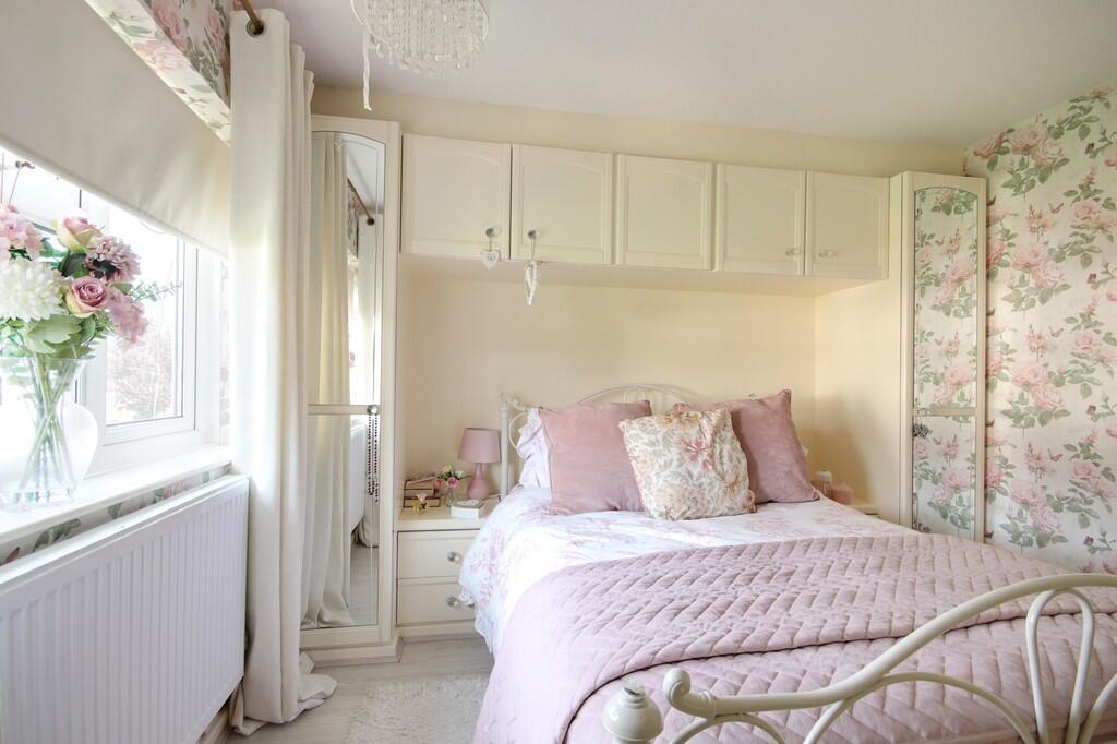 Bedroom 1a