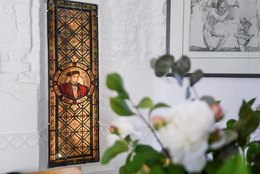 Hall window.JPG