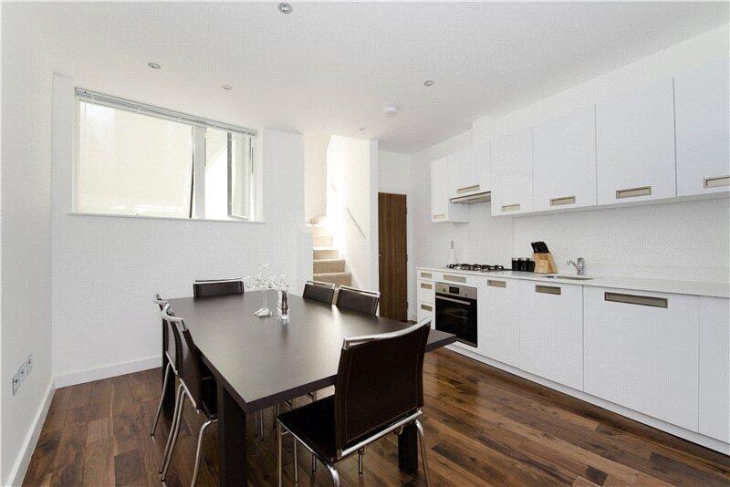 Dining/Kitchen