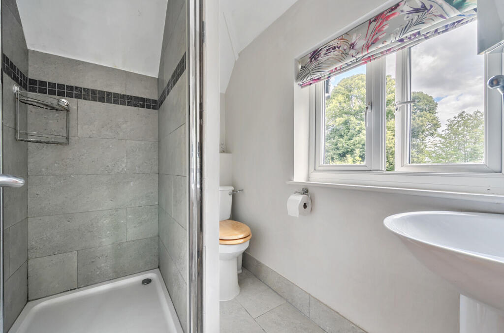 1325031-4-687e2cc...