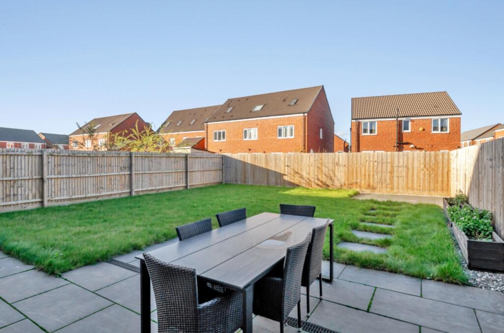 1385040-1-6925a80ac7c37