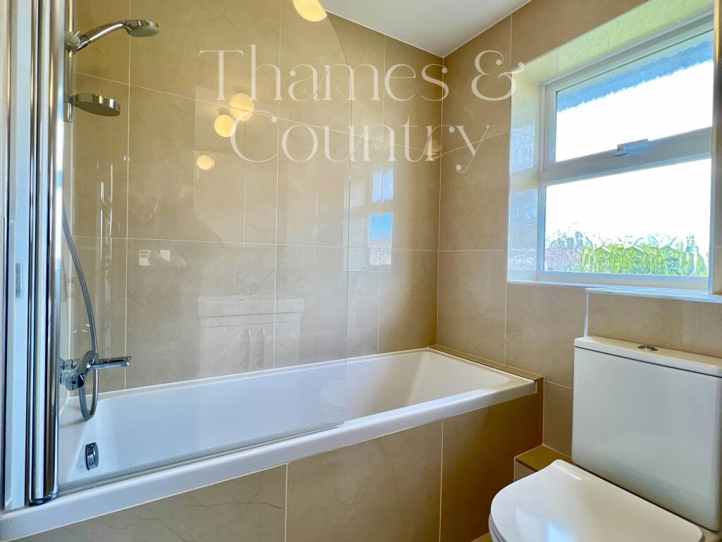Family bathroom