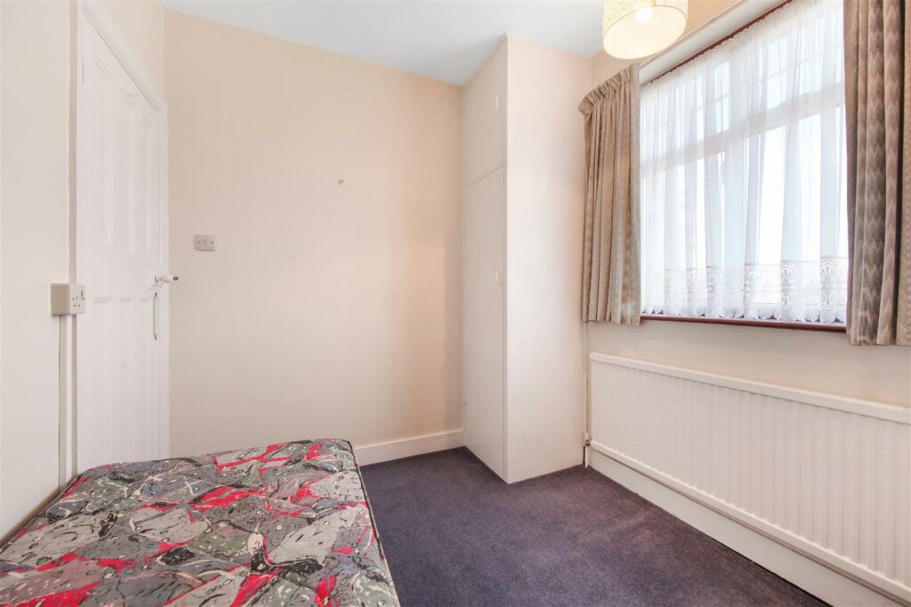 56 Dollis Hill Avenue - 7XCrO2QSaTSet7D0wwVY.jpg
