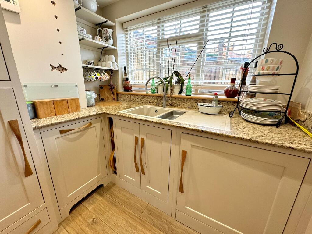 Kitchen - House