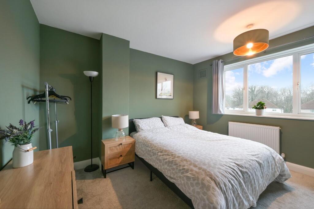 MORTIMER CRESCENT (15).jpg