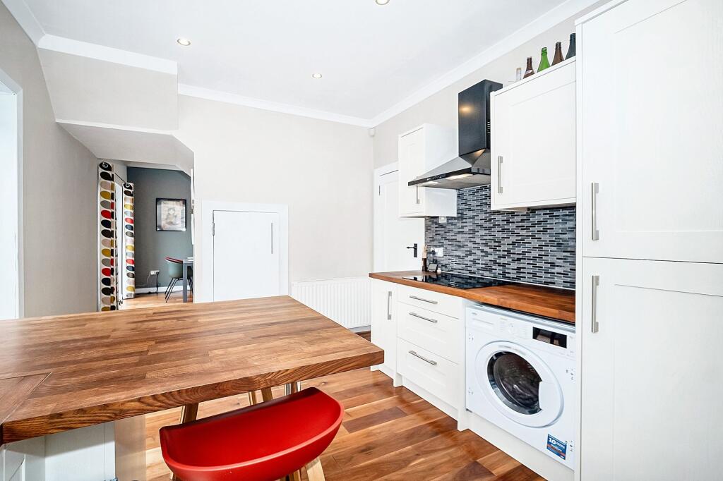 Kitchen/Breakfasting Room