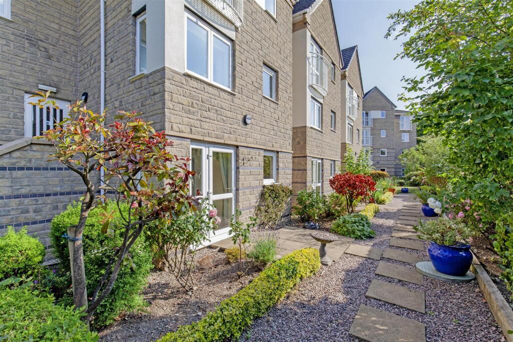 Communal Garden-1.jpg