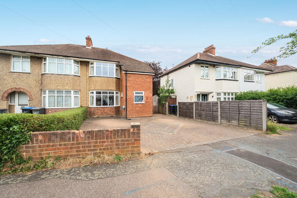 1298515-18-684977...