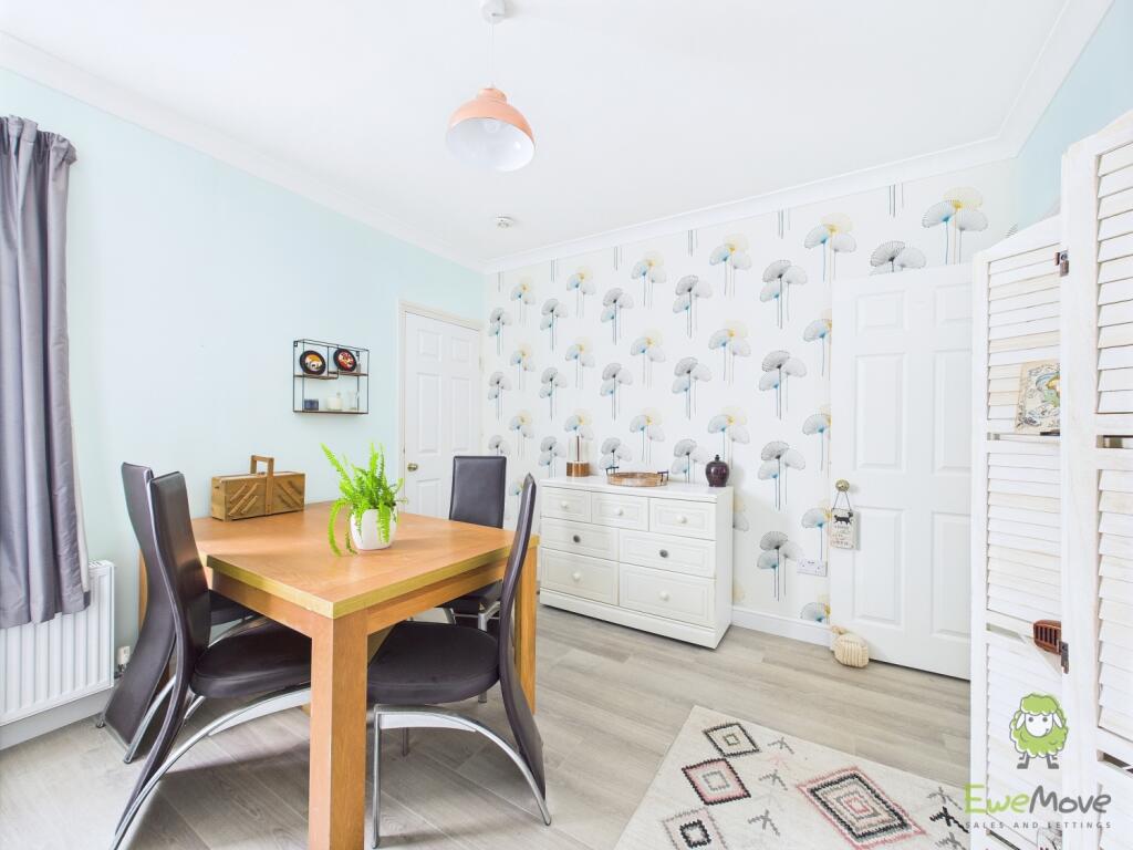 CAM01543G0-PR0134-STILL020