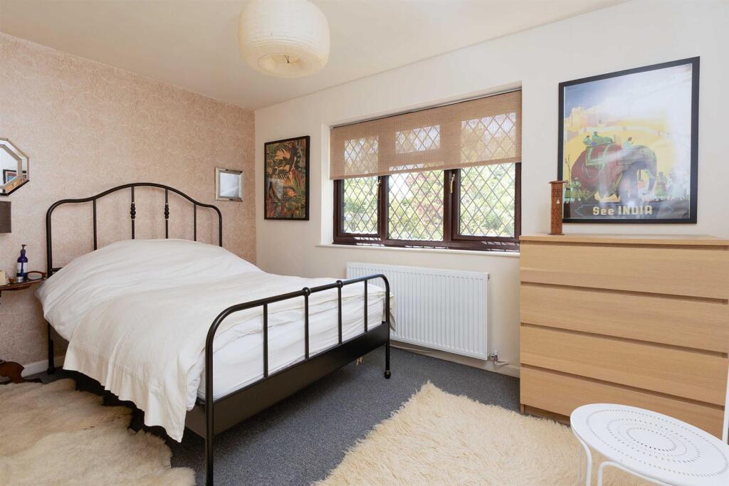 Newts End, 25 Pool Street