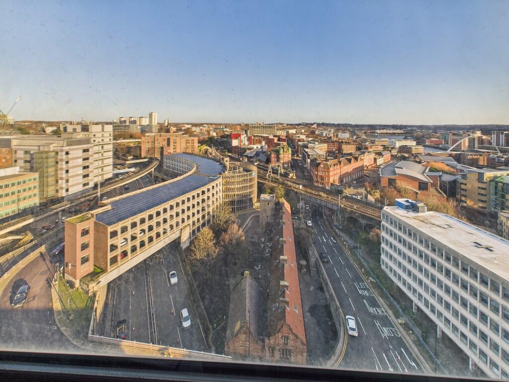 CAM01835G0-PR0362...