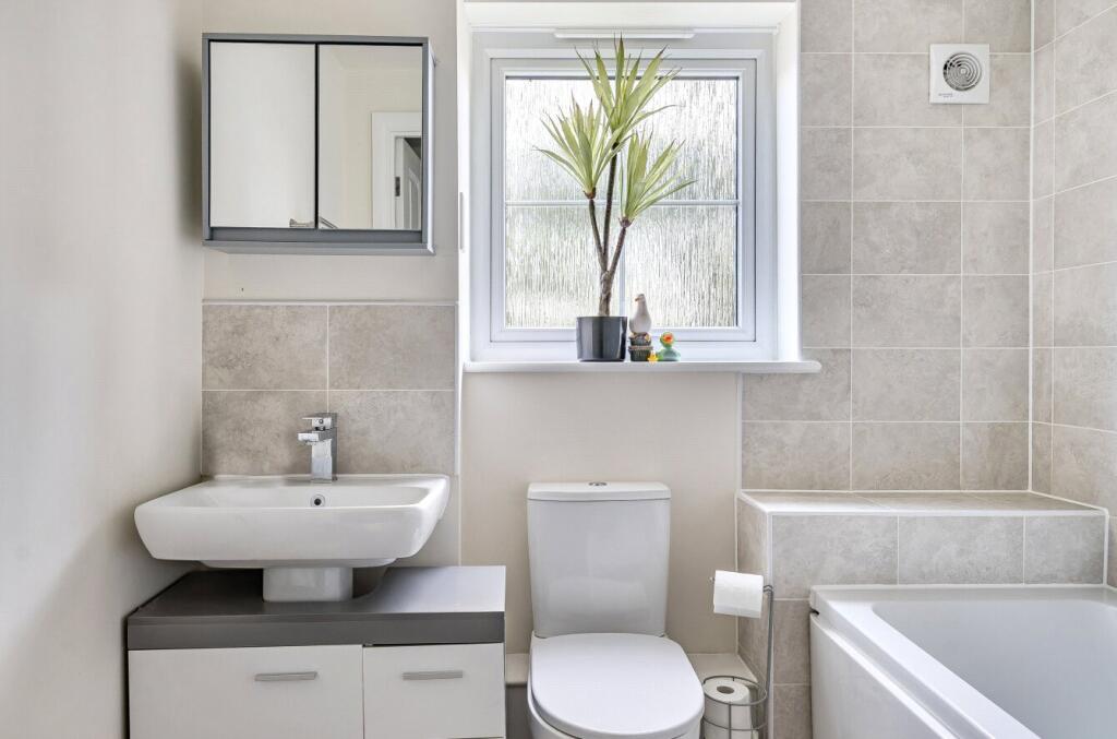 1357685-8-68cd5b2...