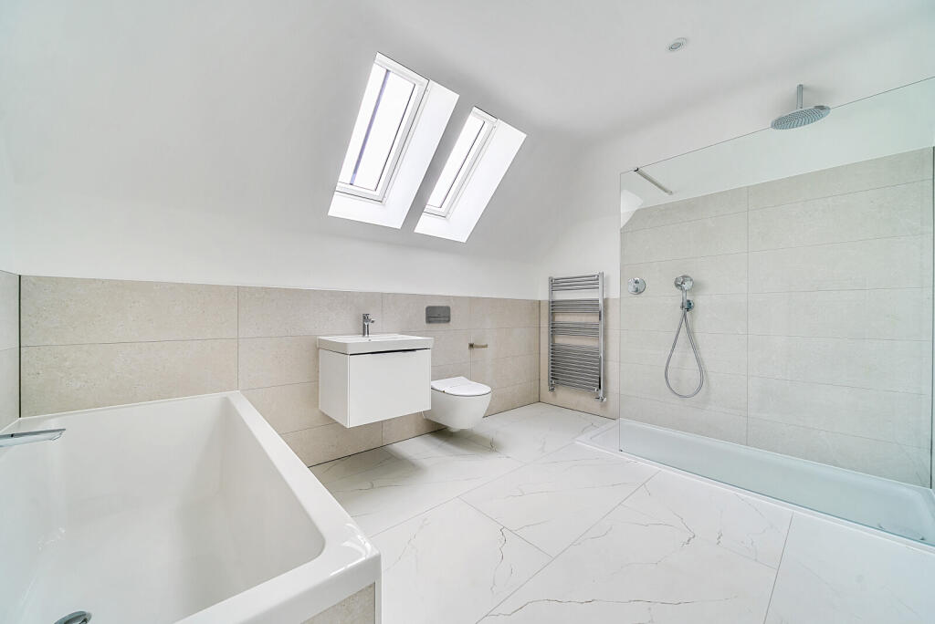 1347754-49-68b6ef...