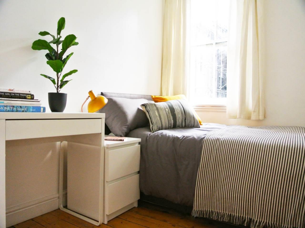 Bedroom 3.png