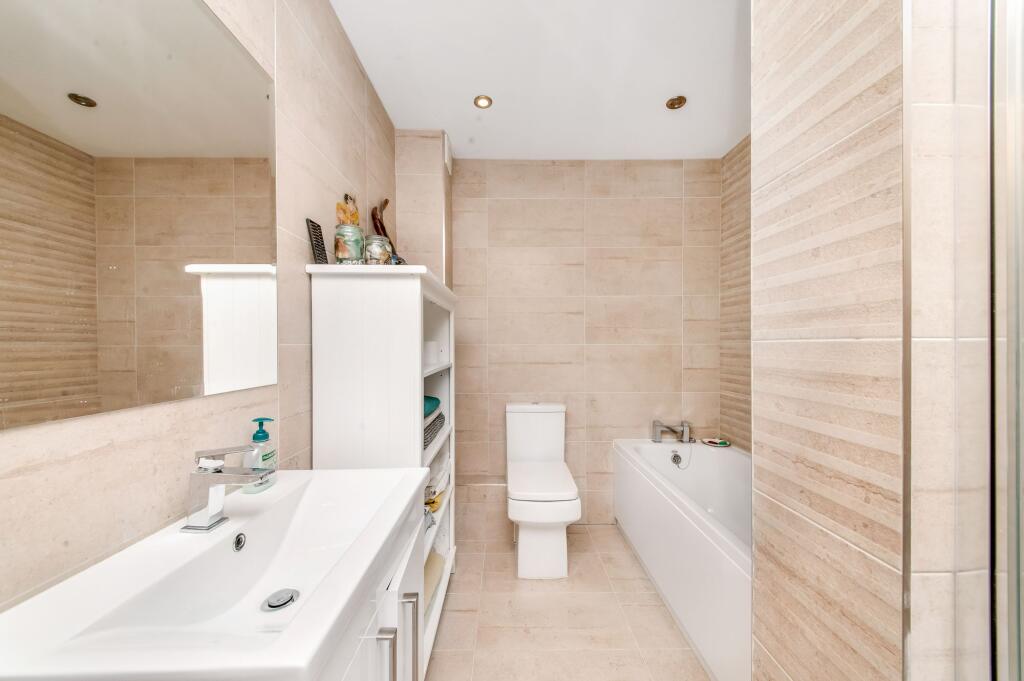HOUSE BATHROOM