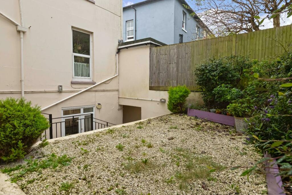 1 21-23 Richmond rd_11.jpg