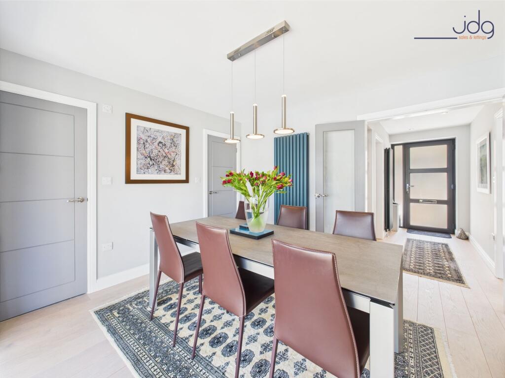 Dining Room leading into the hallway