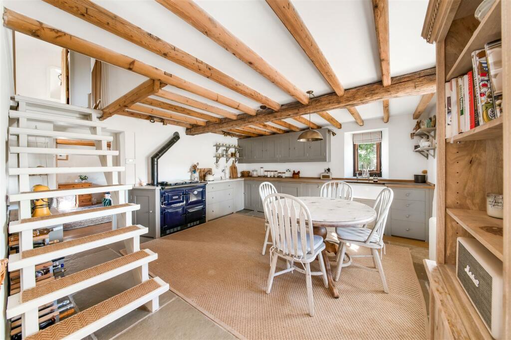 DINING KITCHEN