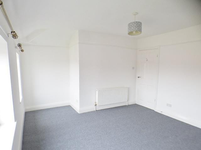 Bedroom 1 - 2