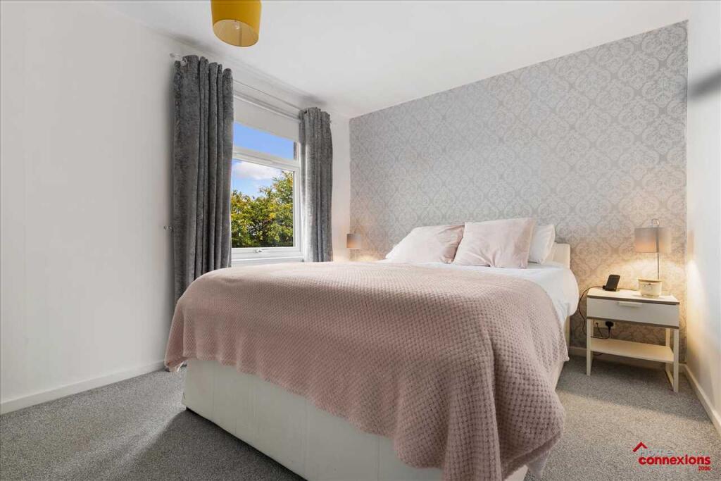 Bedroom Three (1)