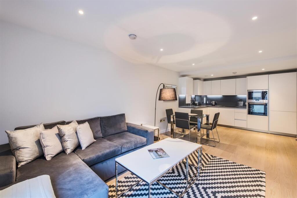 Living room 2