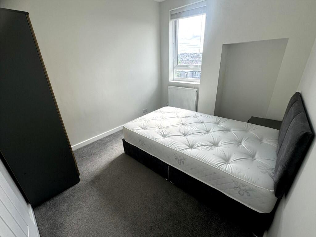 Bedroom 3 @ £595pcm