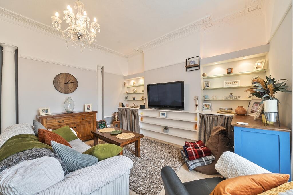 1310356-5-684acf0ac0583