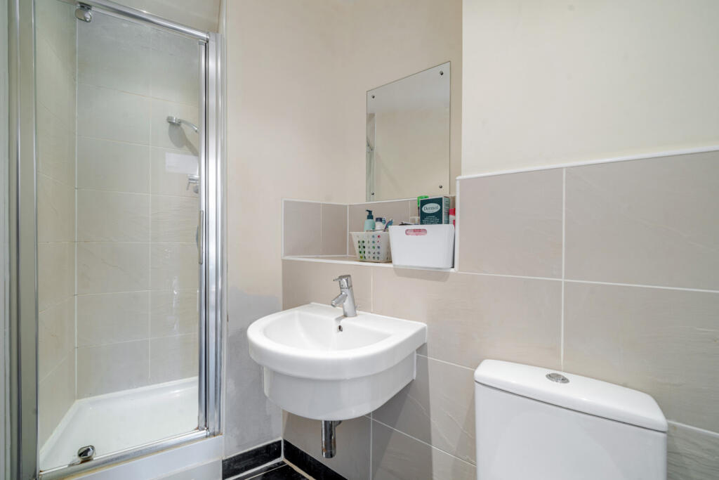 1346796-2-68babe4...