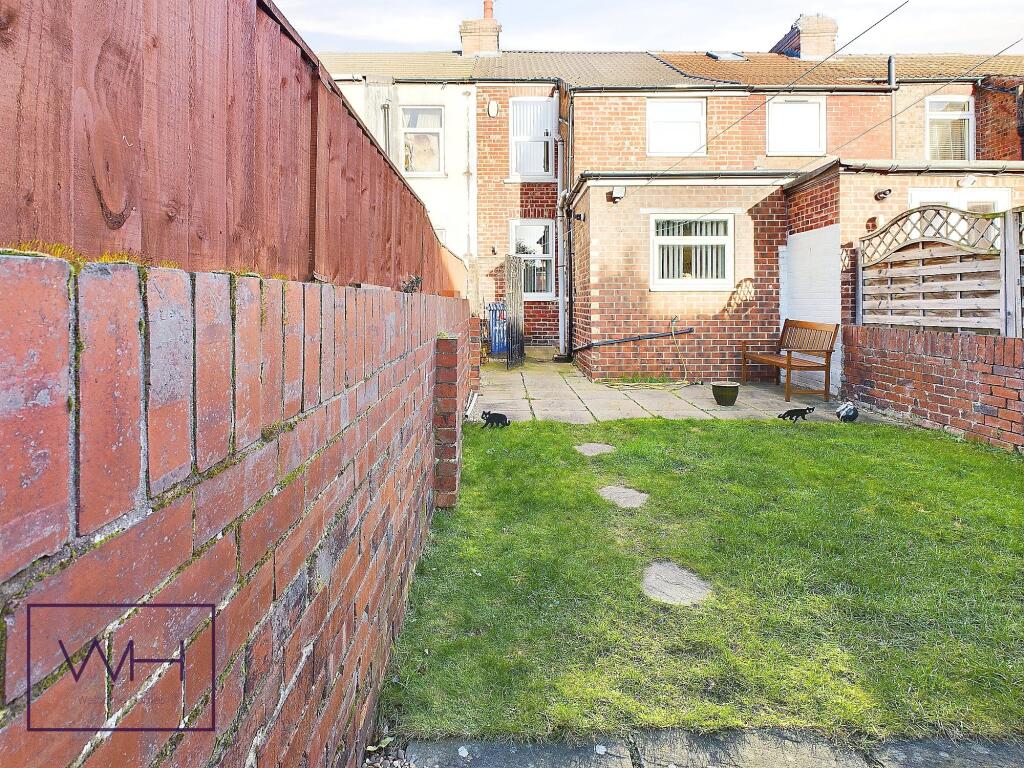 CAM03785G0-PR0189-ST