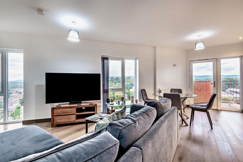 8660491-interior08-800.jpg