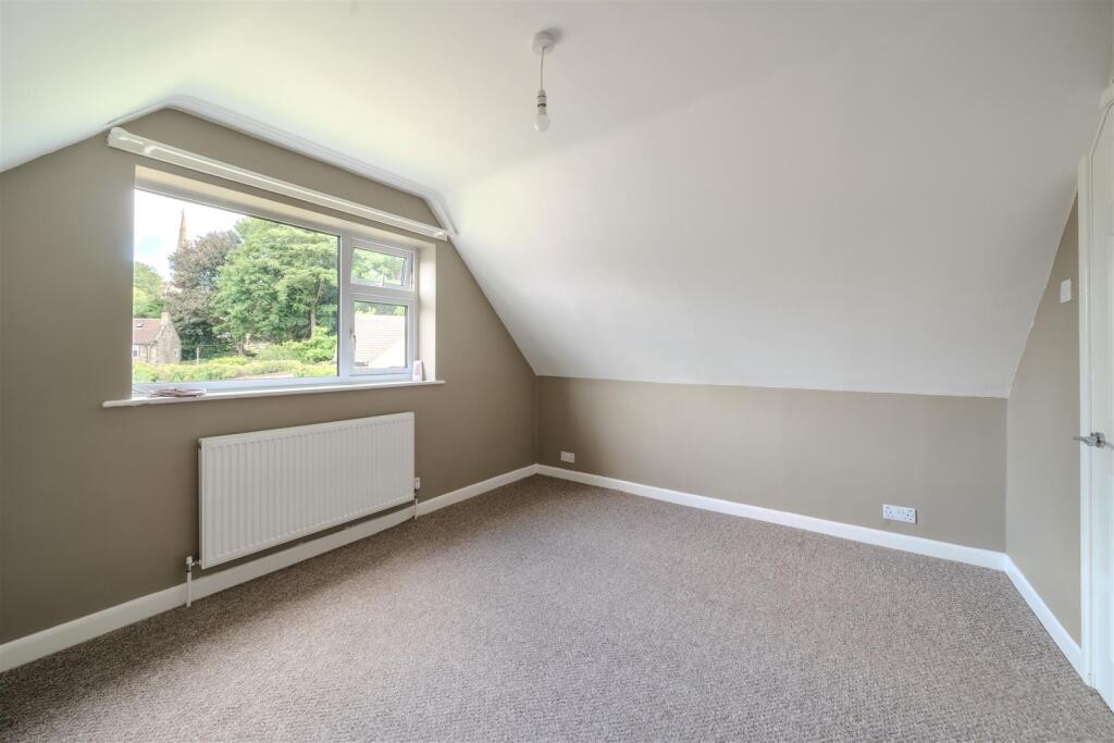 Bedroom1-2.jpg