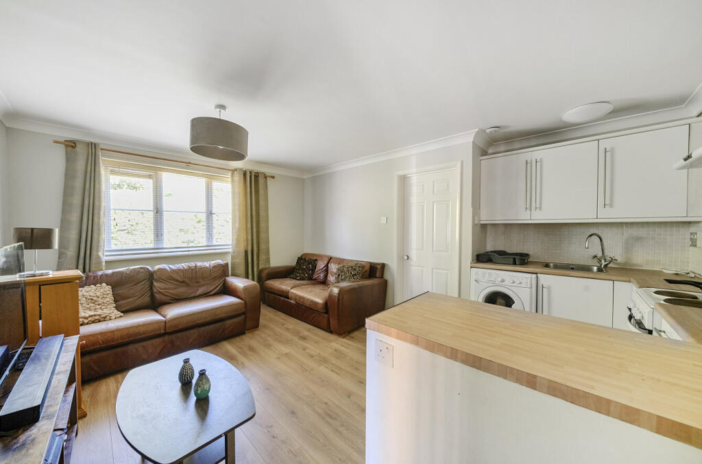 15-681e2a236b44c-...