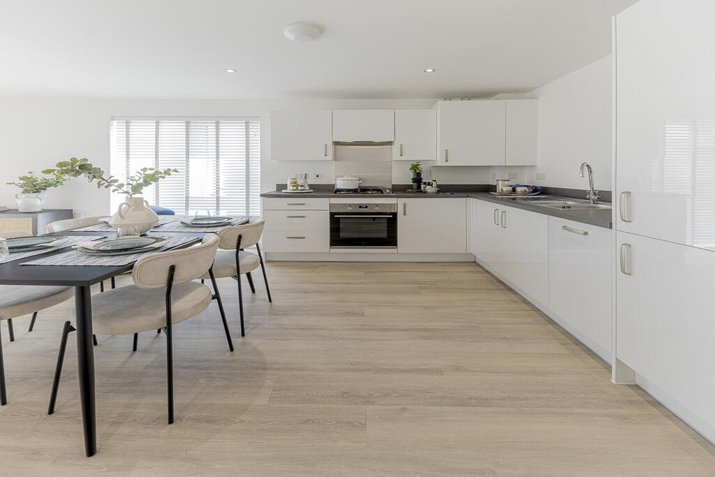 A cosy space to cook, gather, and unwind