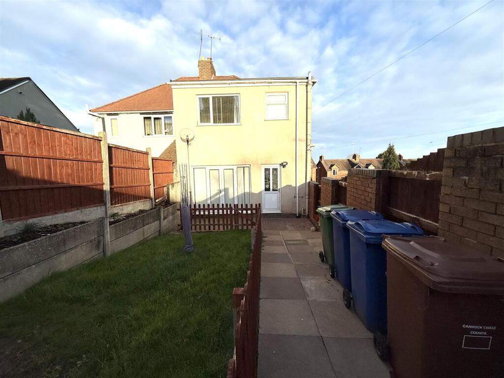 14 HAGLEY REAR 2.jpeg