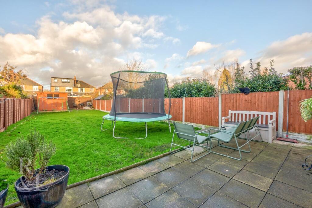 123 Eltham Road (6).jpg