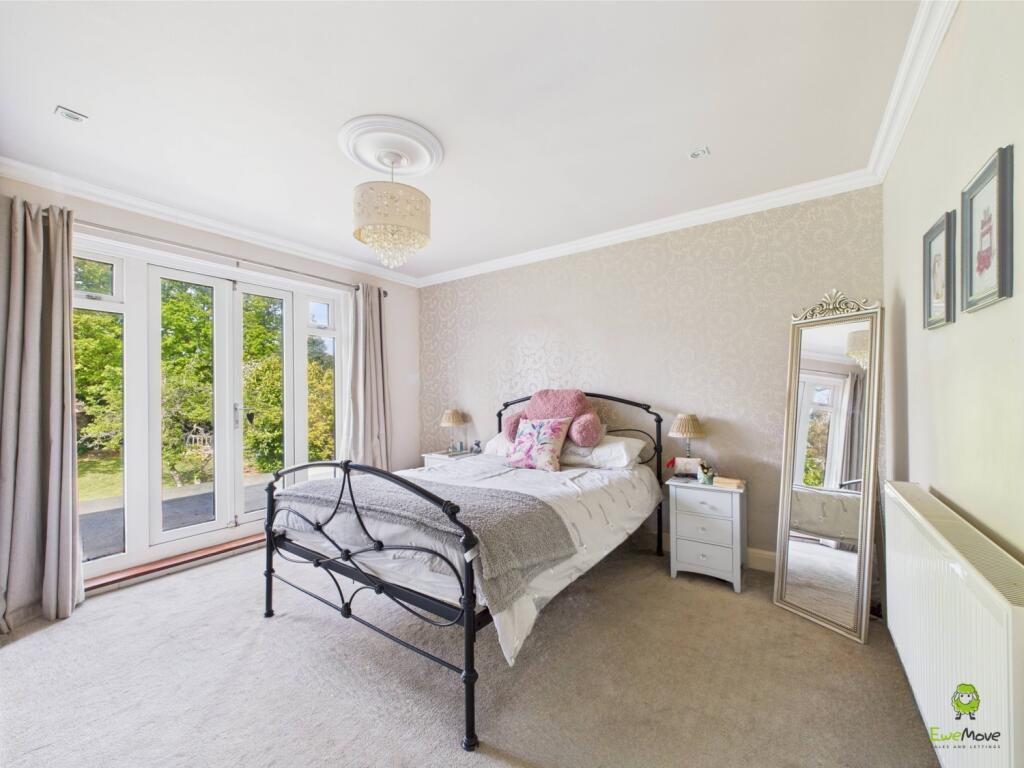 Nicoleta Aliman Ewemove Bexleyheath 
