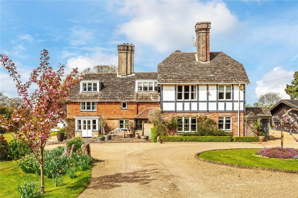 Selsfield Road, Turners Hill, RH10