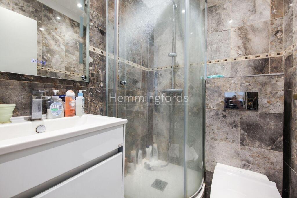 Flat 15, Lambros House - G0QlncglM9djWjTjb2i9.jpg