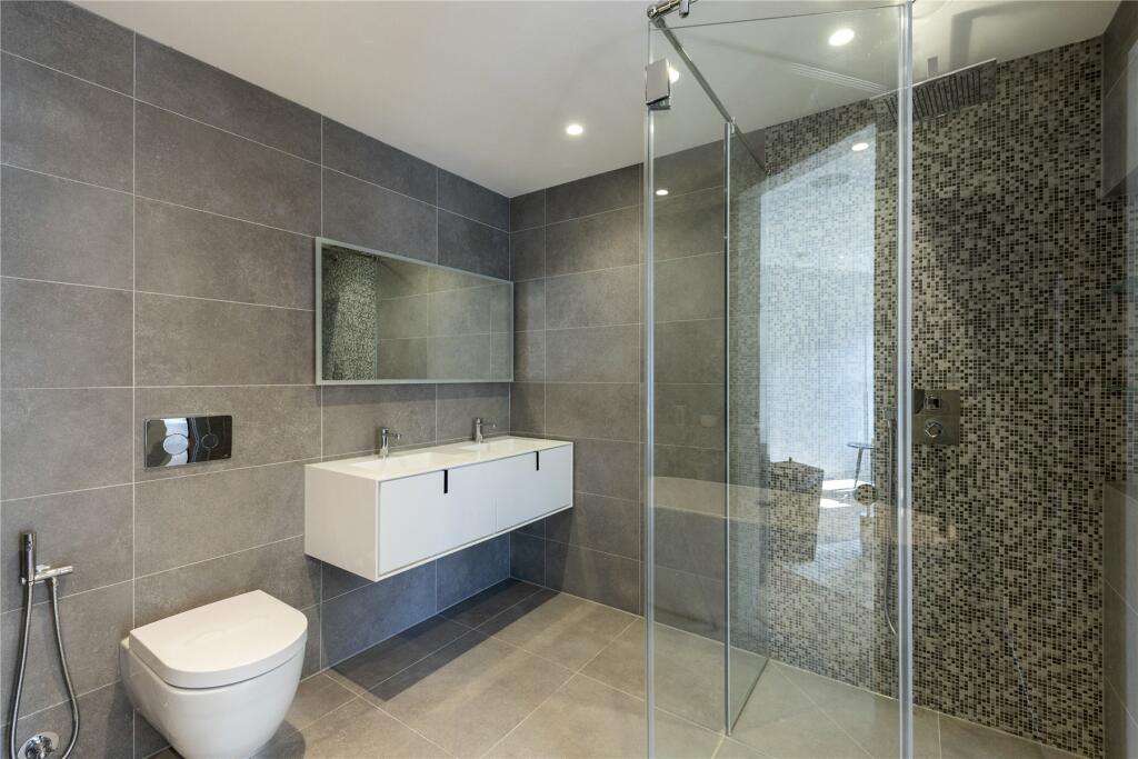 Ensuite Shower Room