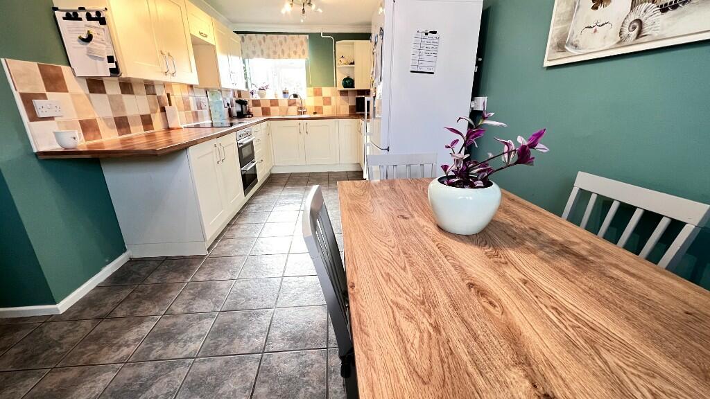 Fitted Kitchen/Diner