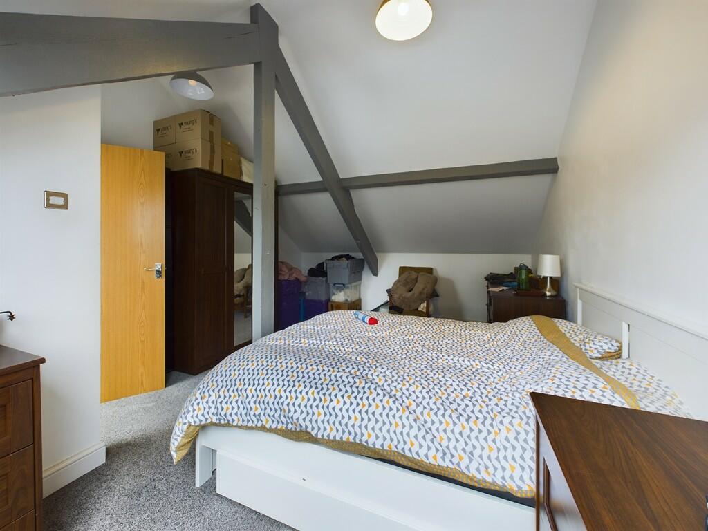 CAM03974G0-PR0027...