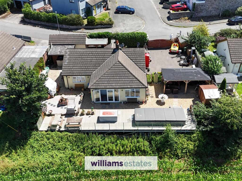 23 Parc Y Llan