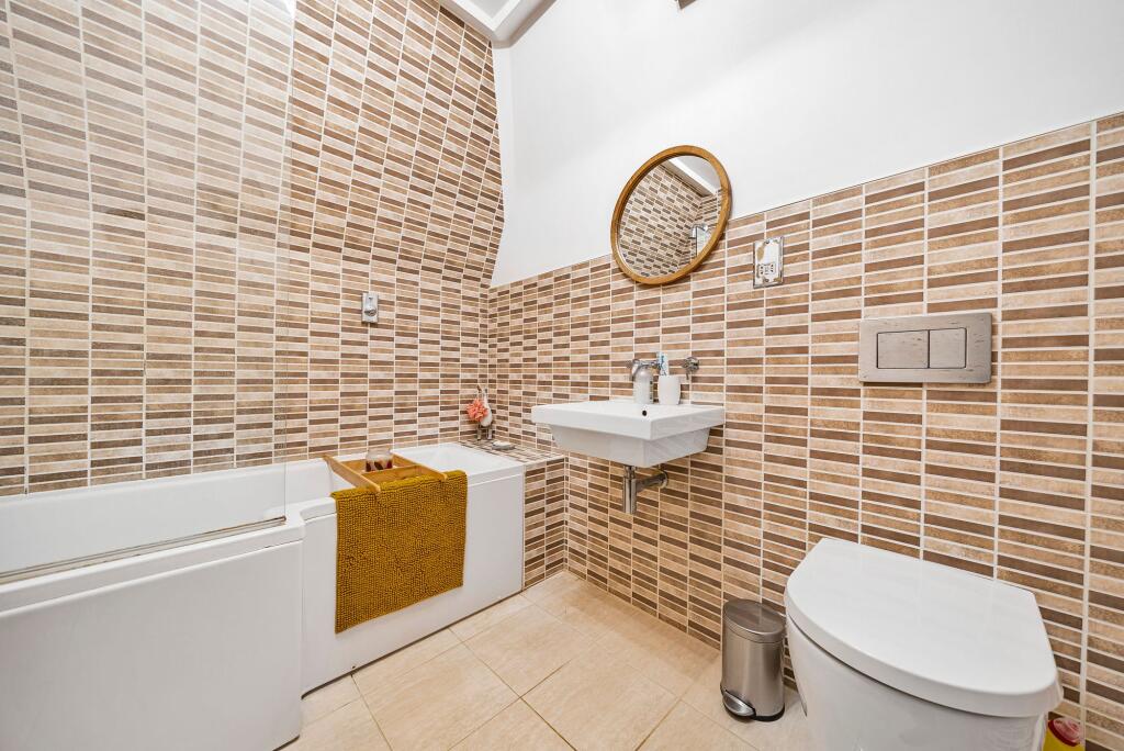 Bathroom (1)